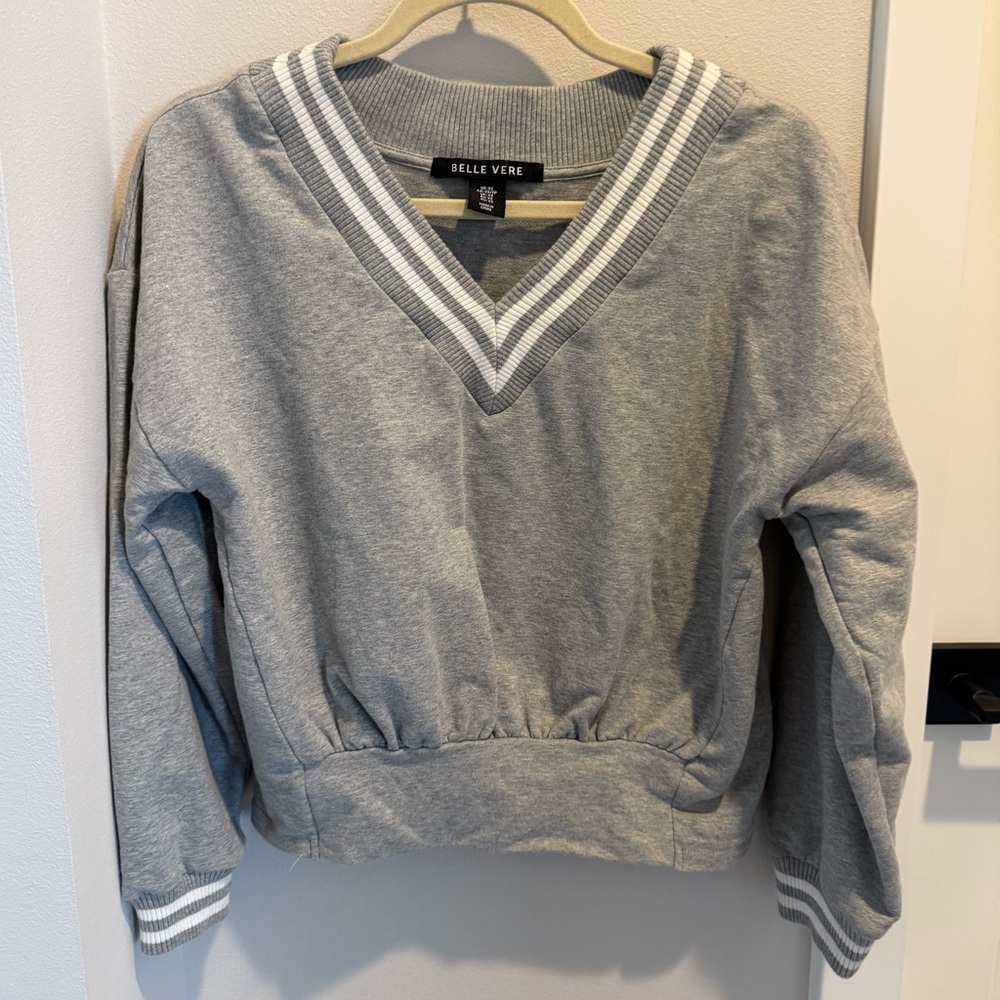 XS grey stripe sweater

**[FLASH SALE]**
Discount if you batch